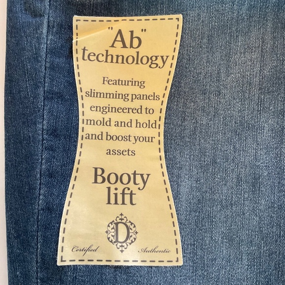 NWT Democracy Ab Technology Skinny Blue Jeans Sz 6 Mold and Hold Booty Lift - Picture 2 of 13